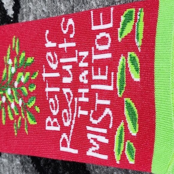 CHRISTMAS 🎄 STOCKING STUFFERS BOTTLE SOCK SPATULA SET HOLIDAYS SURVIVAL - Picture 7 of 14